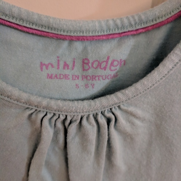 Sleeveless top - Picture 2 of 2